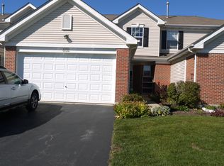 602 Legend Ln, McHenry, IL 60050