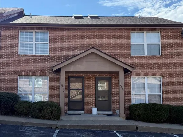 10518 Briston Ct, Saint Louis, MO 63114