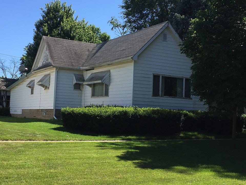 1st image of 642 E Orleans St