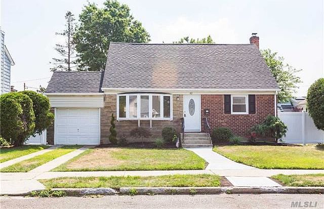 1st image of 82 Pengon Cir