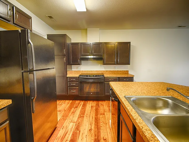 512 Berlin Rd — Photo 11