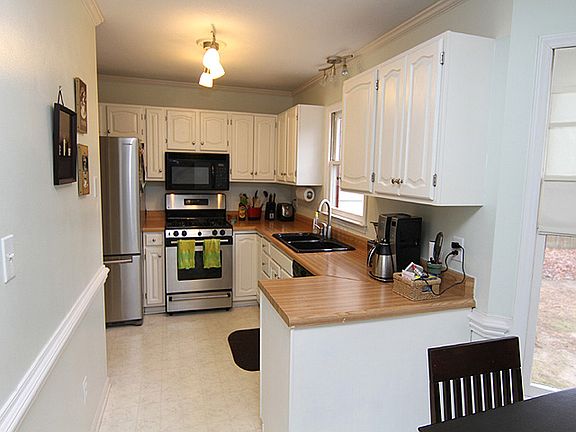 Newly refinished kitchen