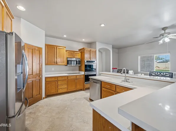 21280 W VISTA ROYALE Drive, Wickenburg, AZ 85390