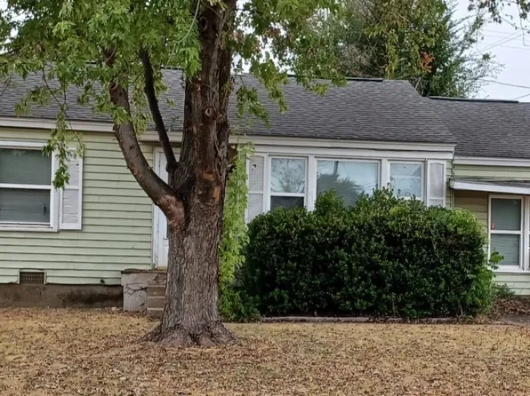 520 E Ercoupe Dr, Midwest City, OK 73110