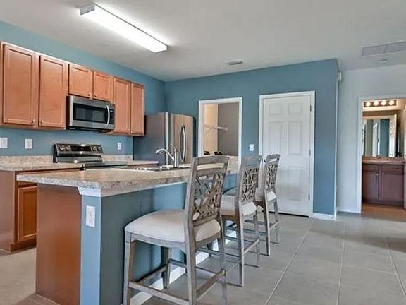 3rd image of 19531 Galleon Point Dr