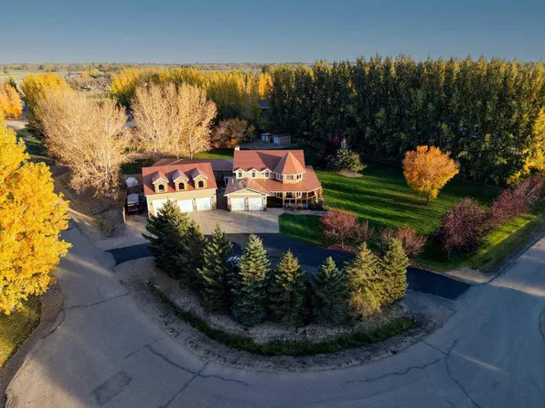 13 Huckleberry Cres, Taber, AB T1G 0A7