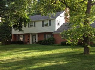 105 Charterwood Dr, Pittsburgh, PA