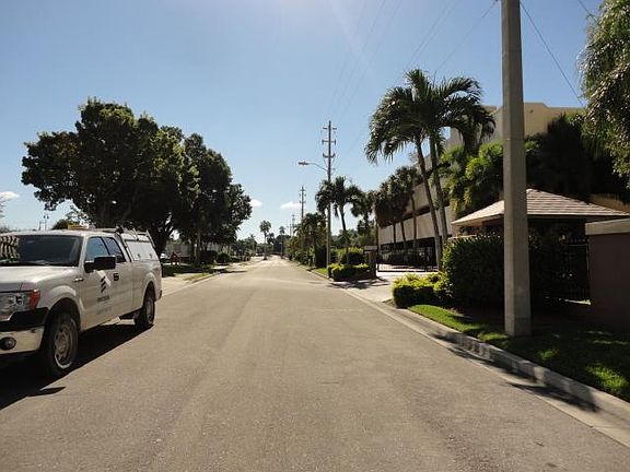 4th image of 1910 Virginia Ave APT 1503