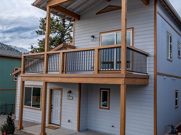 2nd image of 5026 E Retreat Cir