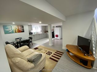 2 Hagersville Ct, Toronto, ON M9C 4A3