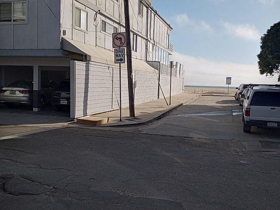 You can see the ocean right from the building.