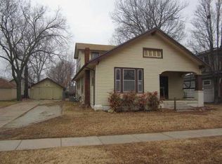 1135 N State St, Augusta, KS 67010