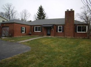 428 Meadow Ln, Springfield, OH 45505