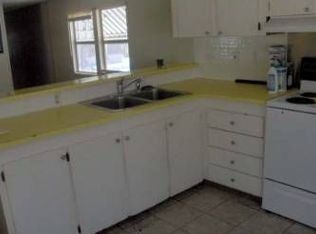 23 Elmwood Dr, Pittsgrove, NJ 08318