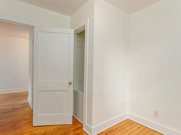 1 Riverside Dr #A — Photo 14