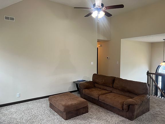 4th image of 1224 Freedom Dr