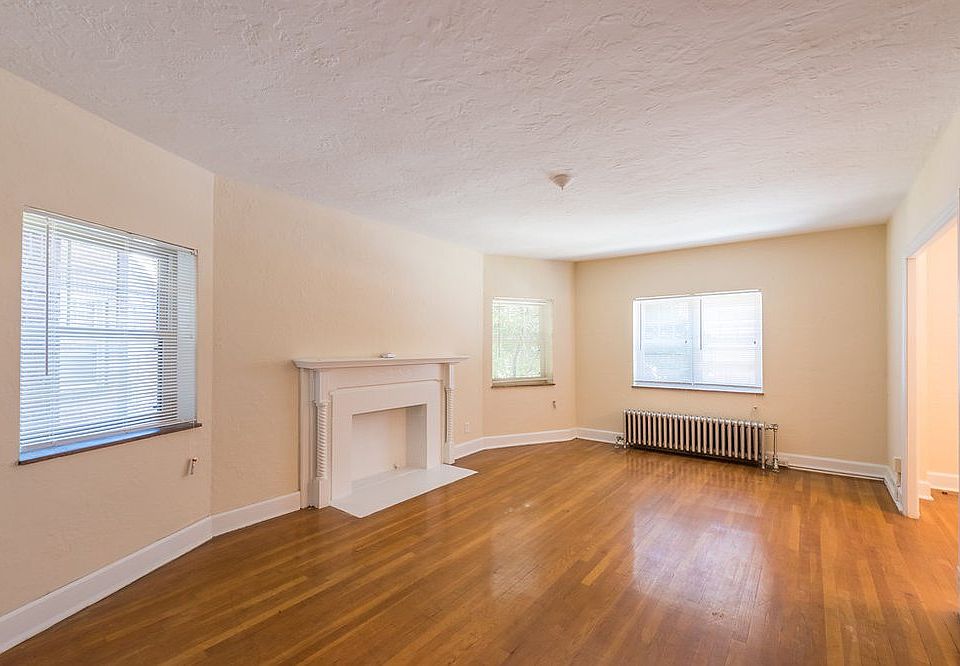 Edgewater Living Room