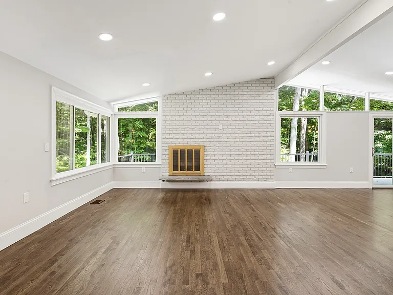 17 Nutmeg Dr — Photo 10