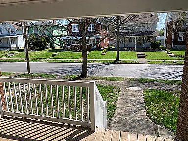 Welcome to 775 Fairwood Ave!