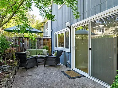 123 Pine Wood Ln — Photo 6