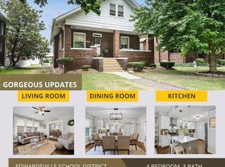 1102 Troy Rd, Edwardsville, IL 62025