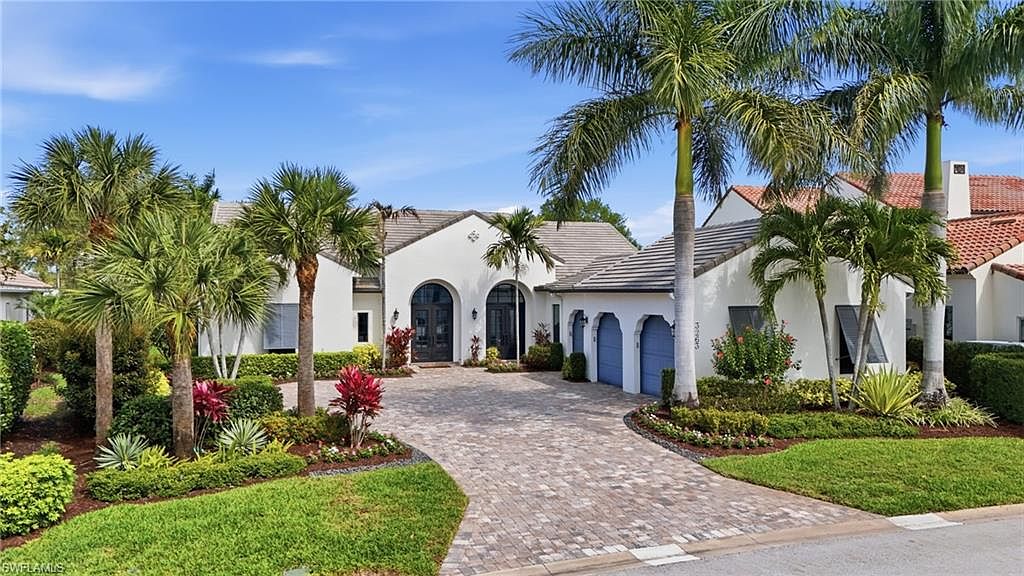 3263 Tavolara LN