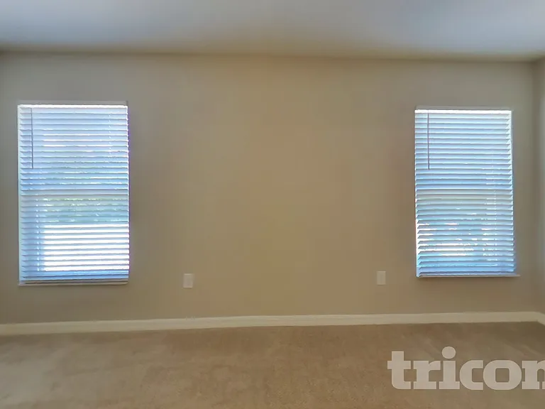 1724 Broad Winged Hawk Dr — Photo 6