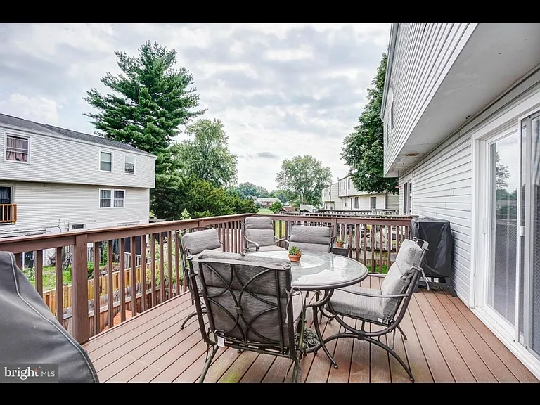 19517 Wootton Ave — Photo 29
