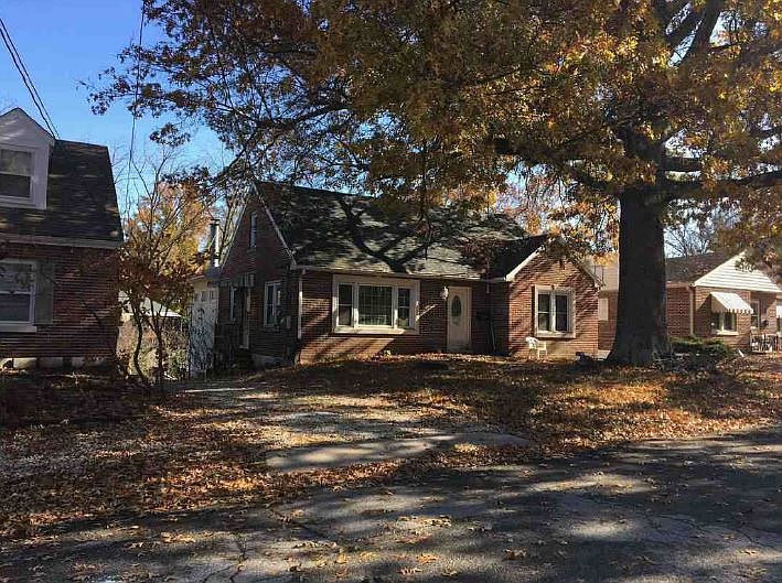 2nd image of 114 Bolton Dr