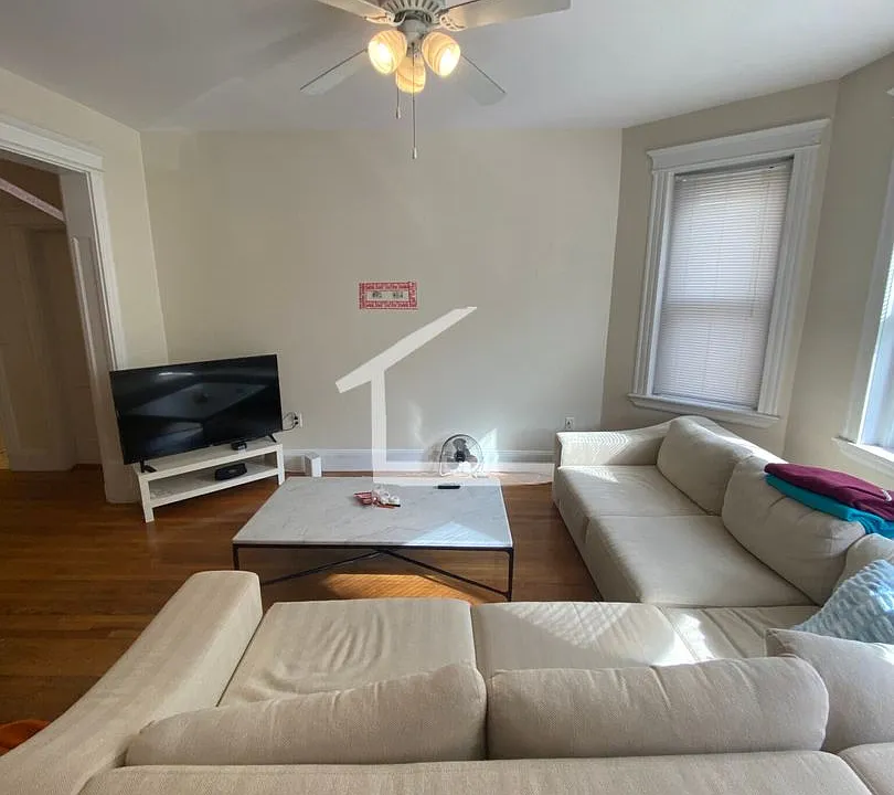 41 Orkney Rd #5