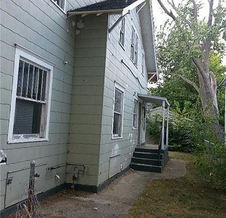 2nd image of 1132 Portage Ave