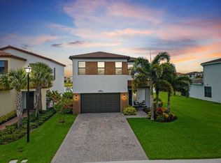 5532 Starfish Rd, Loxahatchee, FL 33470