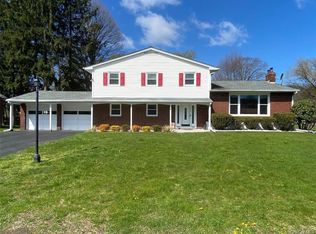 4 Herbert Hoover Dr, New Windsor, NY 12553