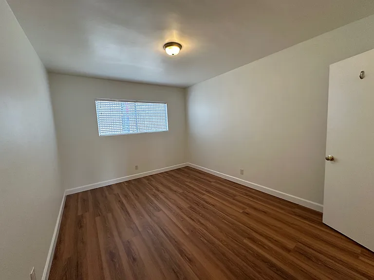840 Haverford Ave #7 — Photo 19