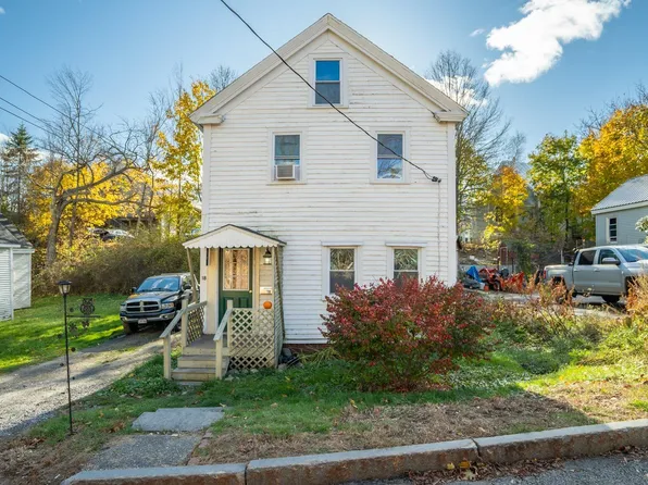 18 Weymouth Street, Richmond, ME 04357