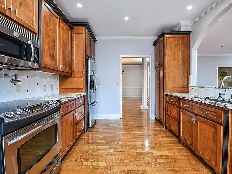 2865 Lenox Rd NE #407 — Photo 14