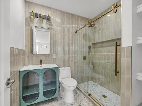 257 East 28th Street image 8 of 19