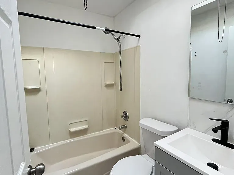 3125 Friendship St — Photo 7
