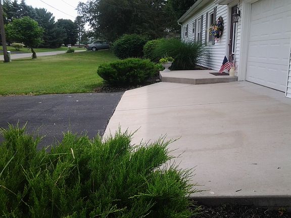 3rd image of 10542 Dandale St