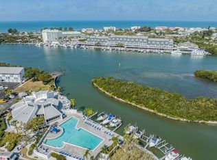 11301 Harbor Way APT 1744, Largo, FL 33774