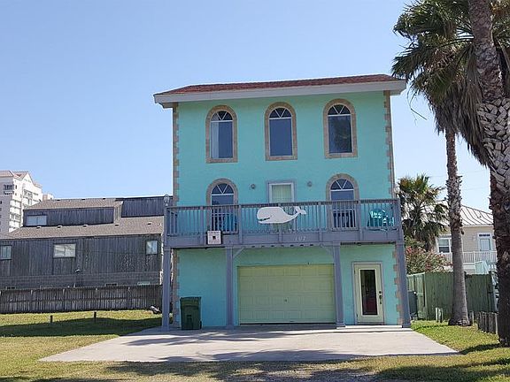 2nd image of 107 E Marisol Dr