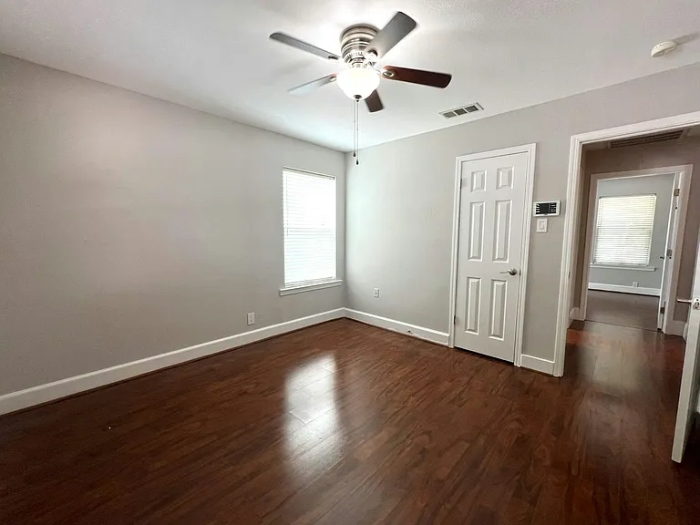 1313 Casa Vale Dr — Photo 20