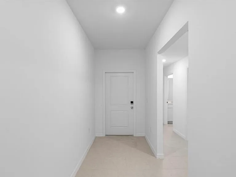 334 Pinehurst Ave — Photo 6