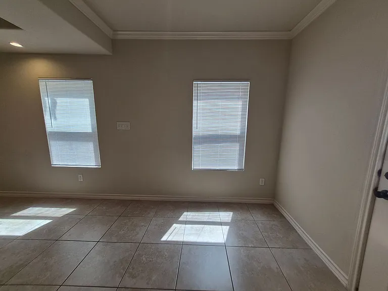 6618 Arancione Ave #104 — Photo 8