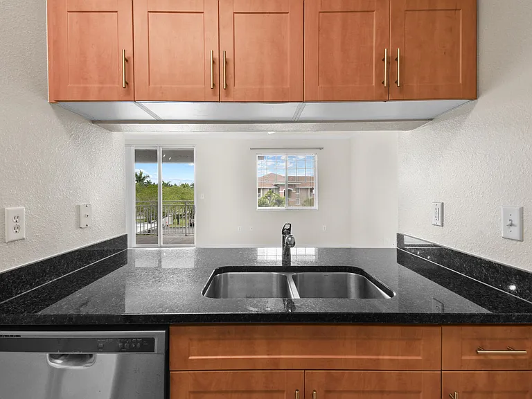 6556 Emerald Dunes Dr #302 — Photo 10