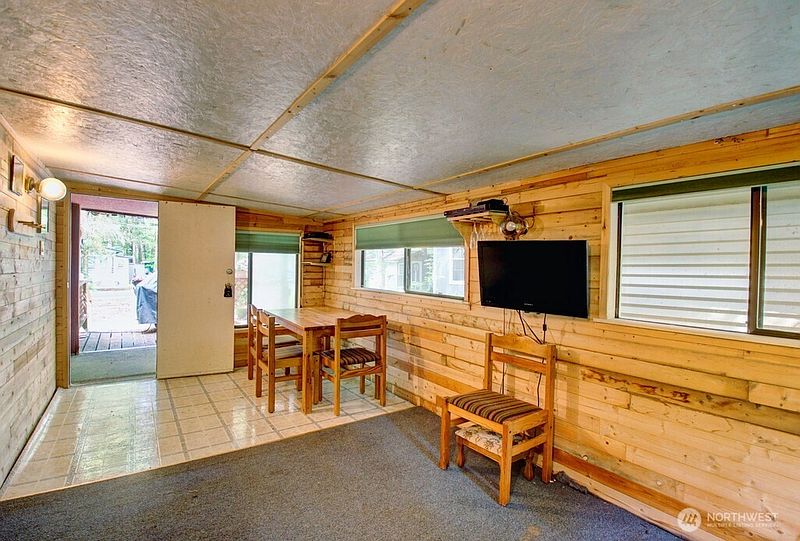 5th image of 149 1 Goldrush Road