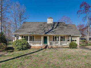 3812 Creekview Dr, Trinity, NC 27370