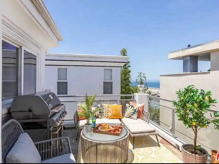 3317 Vista Dr — Photo 14