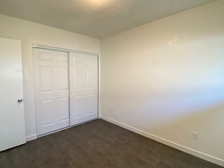 6418 Garvanza Ave — Photo 10
