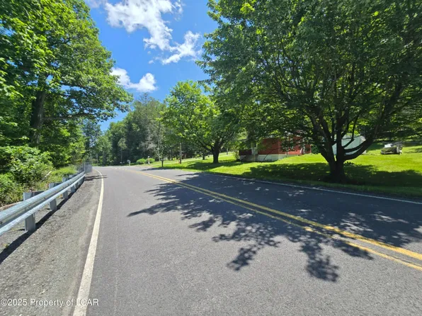 2nd St, Harveys Lake, PA 18618